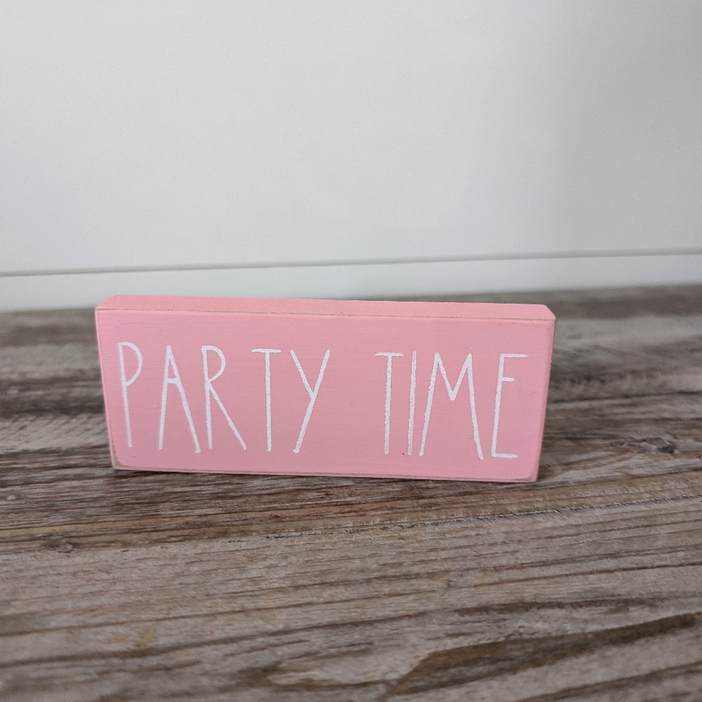Double Sided Party Time/ Celebrate Wooden Decor 🎂